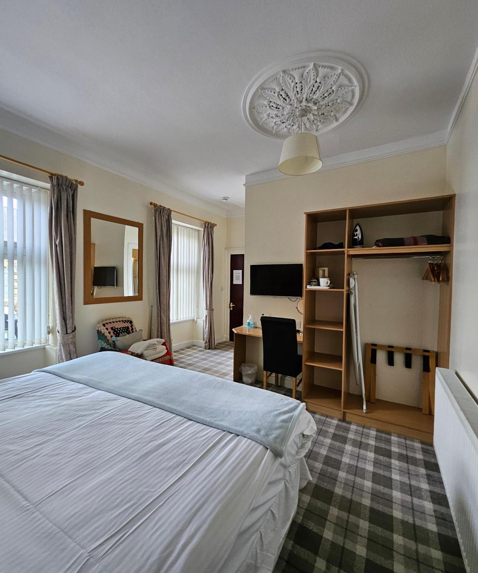 Station Hotel Portsoy Eksteriør billede