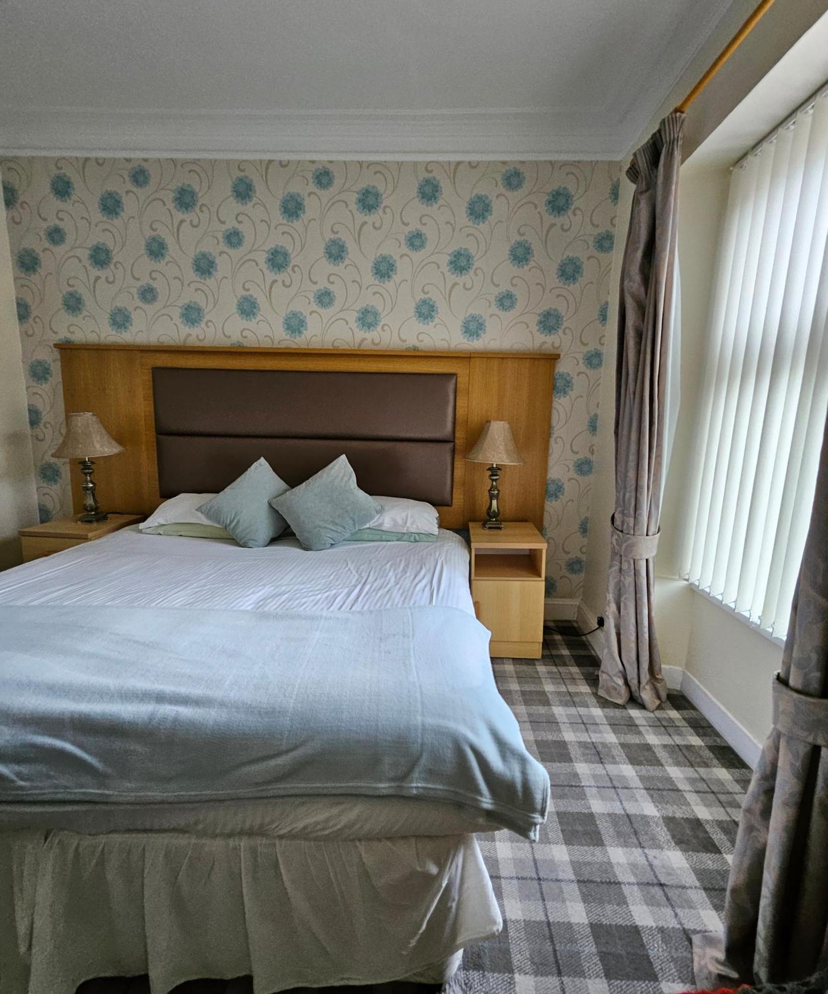 Station Hotel Portsoy Eksteriør billede