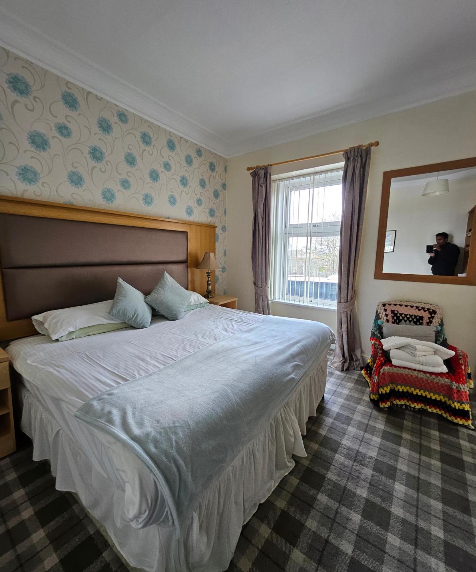 Station Hotel Portsoy Eksteriør billede