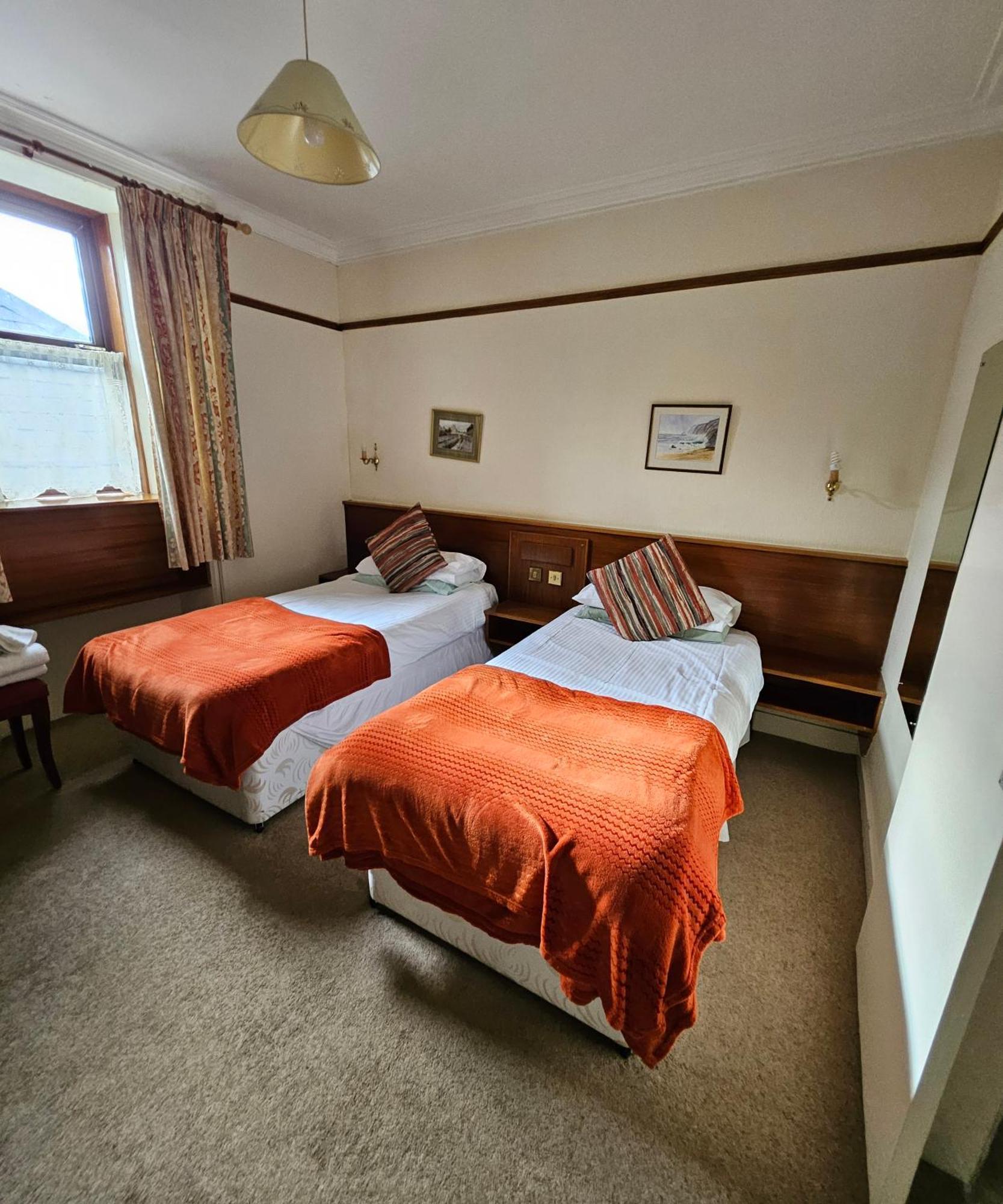 Station Hotel Portsoy Eksteriør billede