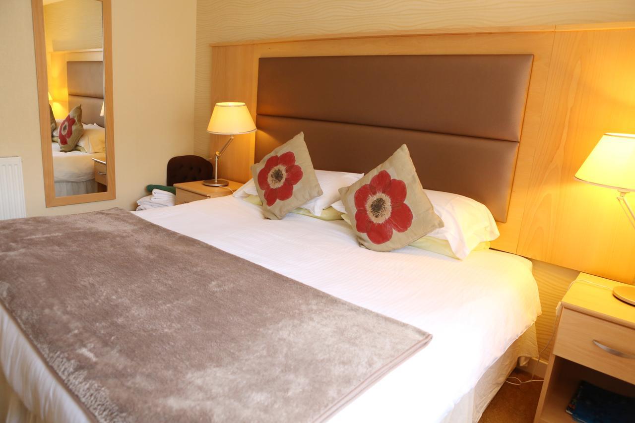Station Hotel Portsoy Eksteriør billede